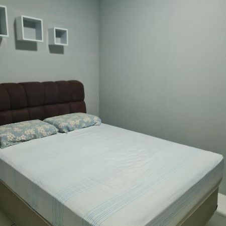 Hostel E Pousada Londrina Rodoviaria Centro Quartos Individuais Com Chave E Wi-Fi Eksteriør billede