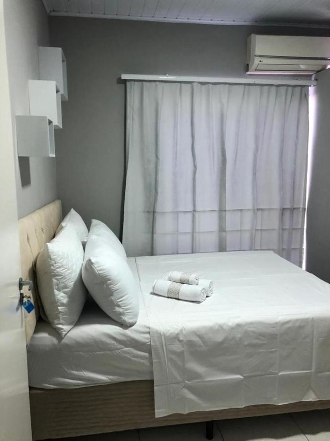 Hostel E Pousada Londrina Rodoviaria Centro Quartos Individuais Com Chave E Wi-Fi Eksteriør billede