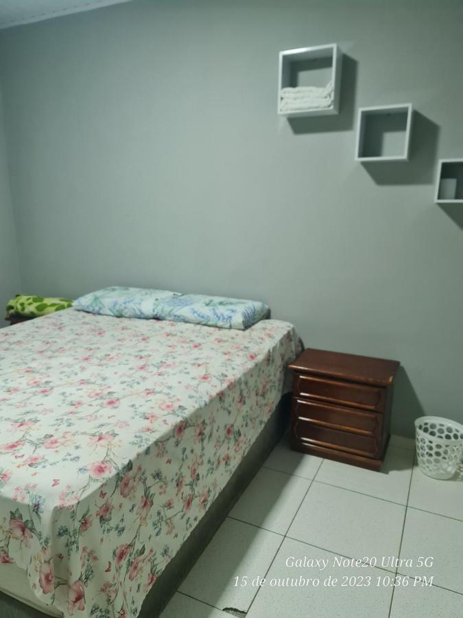 Hostel E Pousada Londrina Rodoviaria Centro Quartos Individuais Com Chave E Wi-Fi Eksteriør billede